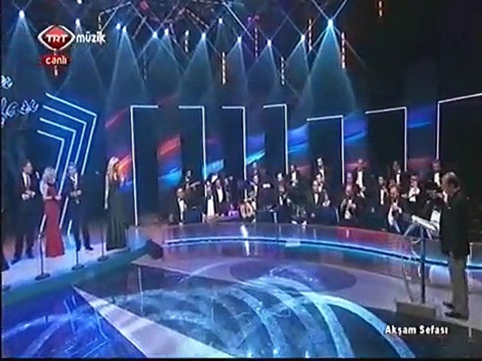 Melda Kuyucu - Tek Bir Damla Gözyaşına Kıyamam