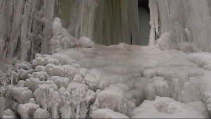 Tekrar) Metrelerce Uzunlukta Buz Kütleleri