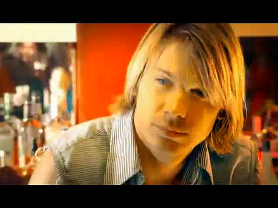 Tiësto - Love Comes Again