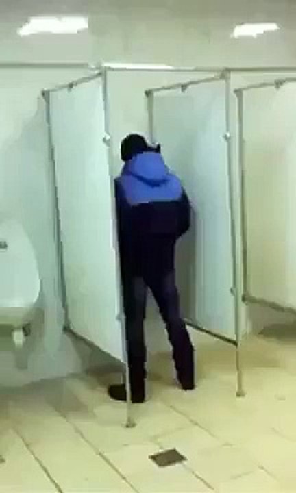 Funny Movements In Washroom