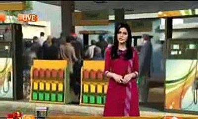 Pakistan petroleum minister apologises for fuel crisis