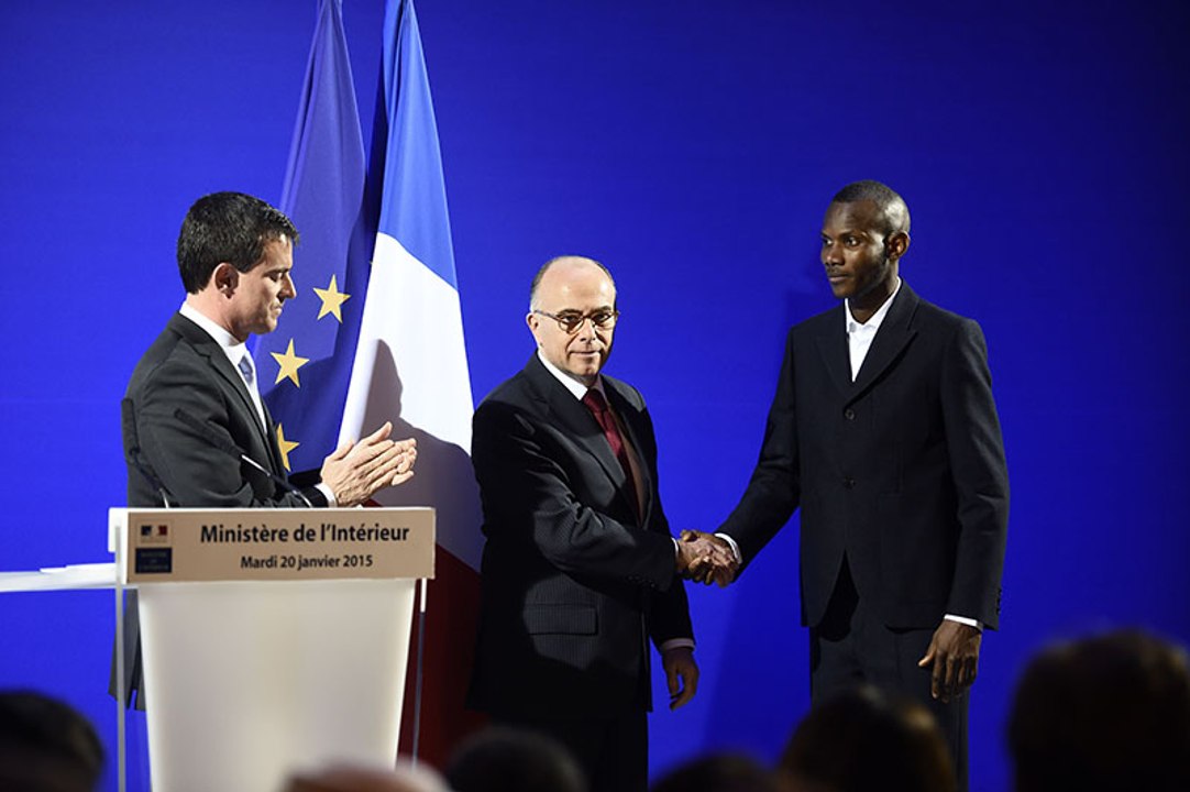 Lassana Bathily, l'employé de l'hypermarché casher, naturalisé français