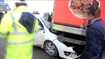 İnegöl'de Zincirleme Trafik Kazası: 2 Yaralı