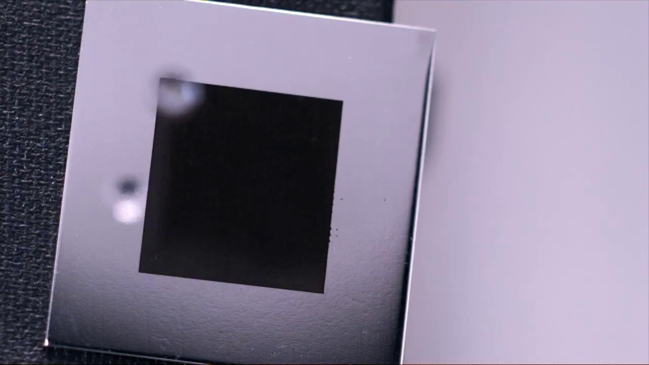 Un métal qui repousse l'eau