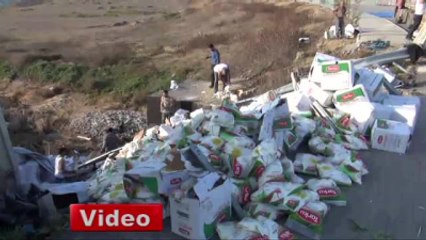 Şeker Yüklü Tır Devrildi