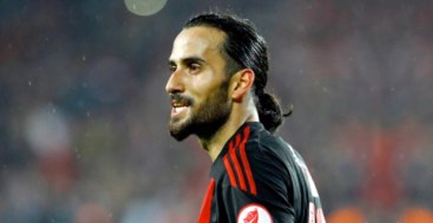 Trabzonspor, Erkan Zengin Transferini Noktaladı