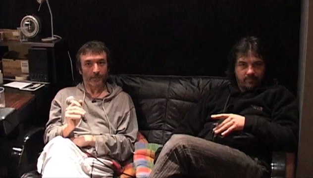 Interview One shot - bonus DVD Dark Shot - le Triton