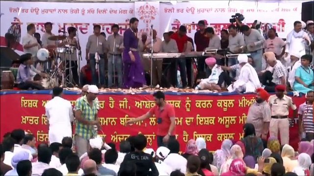 Gurdas Maan live at Nakodar Mela Aug 2014 Ve Sajanaa