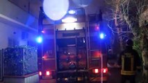 Icaro Tv. Incendio a Viserba, mezzo dei Vigili affonda nell'asfalto