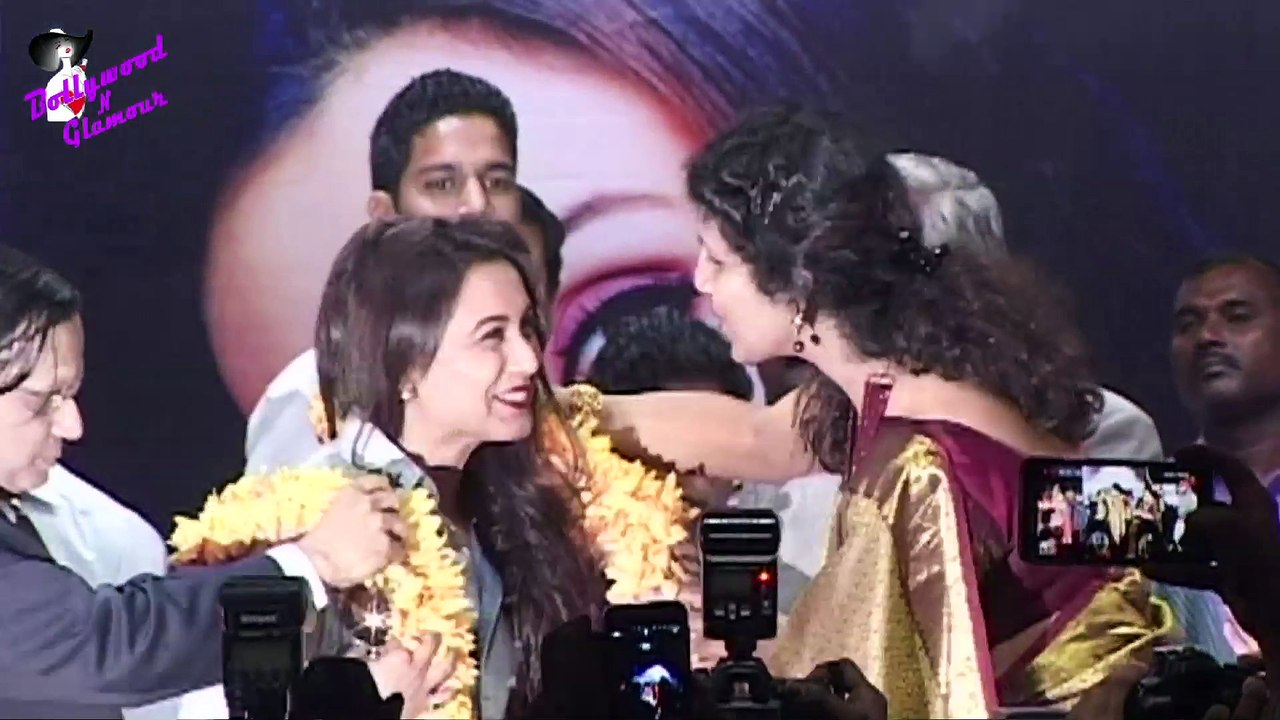 Rani Mukherjee & Prem Chopra at felicitation Ceremony of 'Hon Ble'