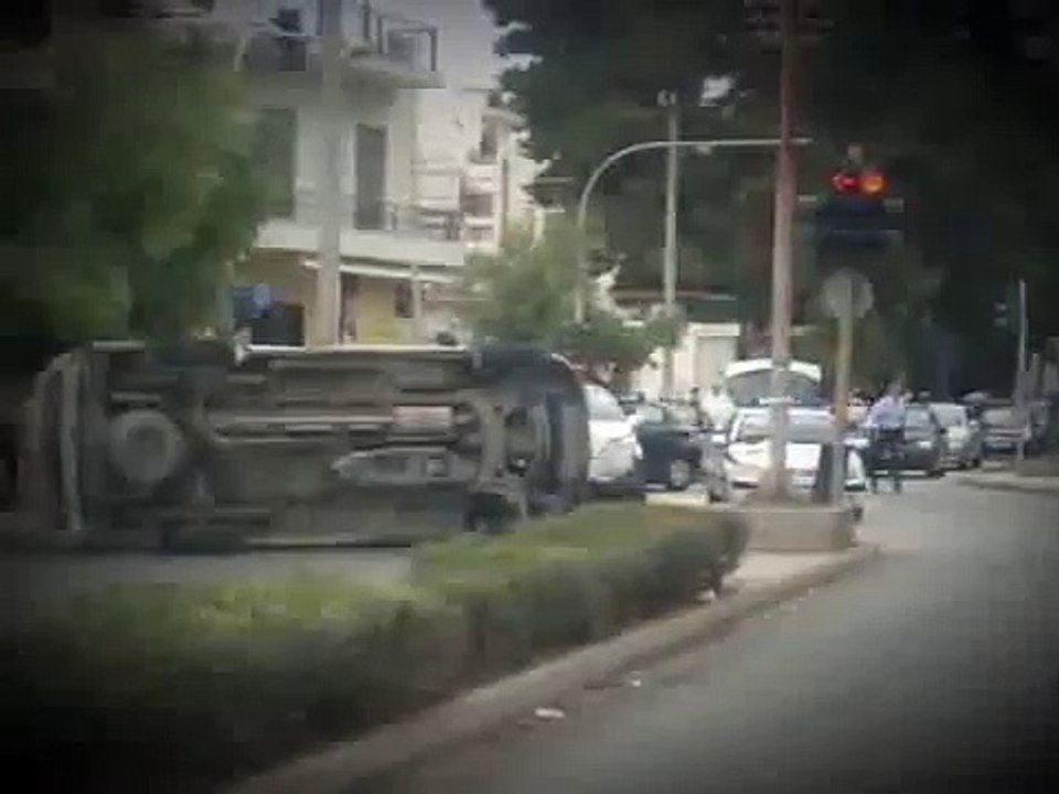 Bus driver survives horrific crash