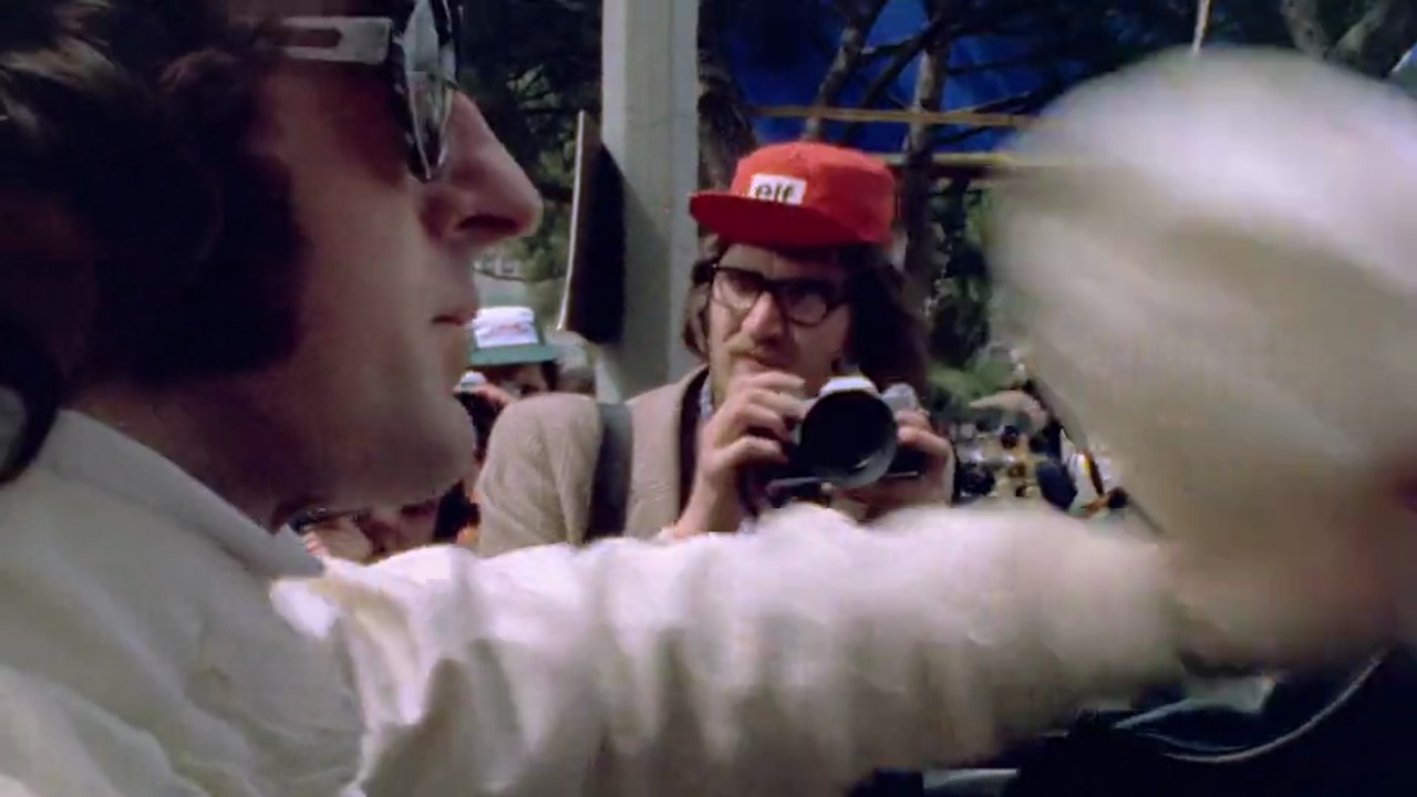 Bande-annonce : Week-end of a Champion - Extrait (2) VOST