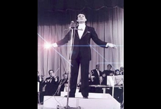 عبد الحليم حافظ,,,,,انا لك على طول