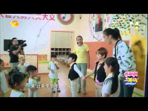 《一年级》看点 Grade One 10/31 Recap: 西蒙子小苹果组队扮老师紧张语塞-Little Teachers Jozef And Apple【湖南卫视官方版】