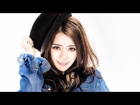 我们约会吧-小姨抢镜幽默回应笑爆全场 另类IT男拒绝被物质绑架-【湖南卫视官方版1080P】20140219