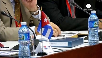 Video herunterladen: L'Avana: Usa e Cuba si scontrano sulle politiche di immigrazione