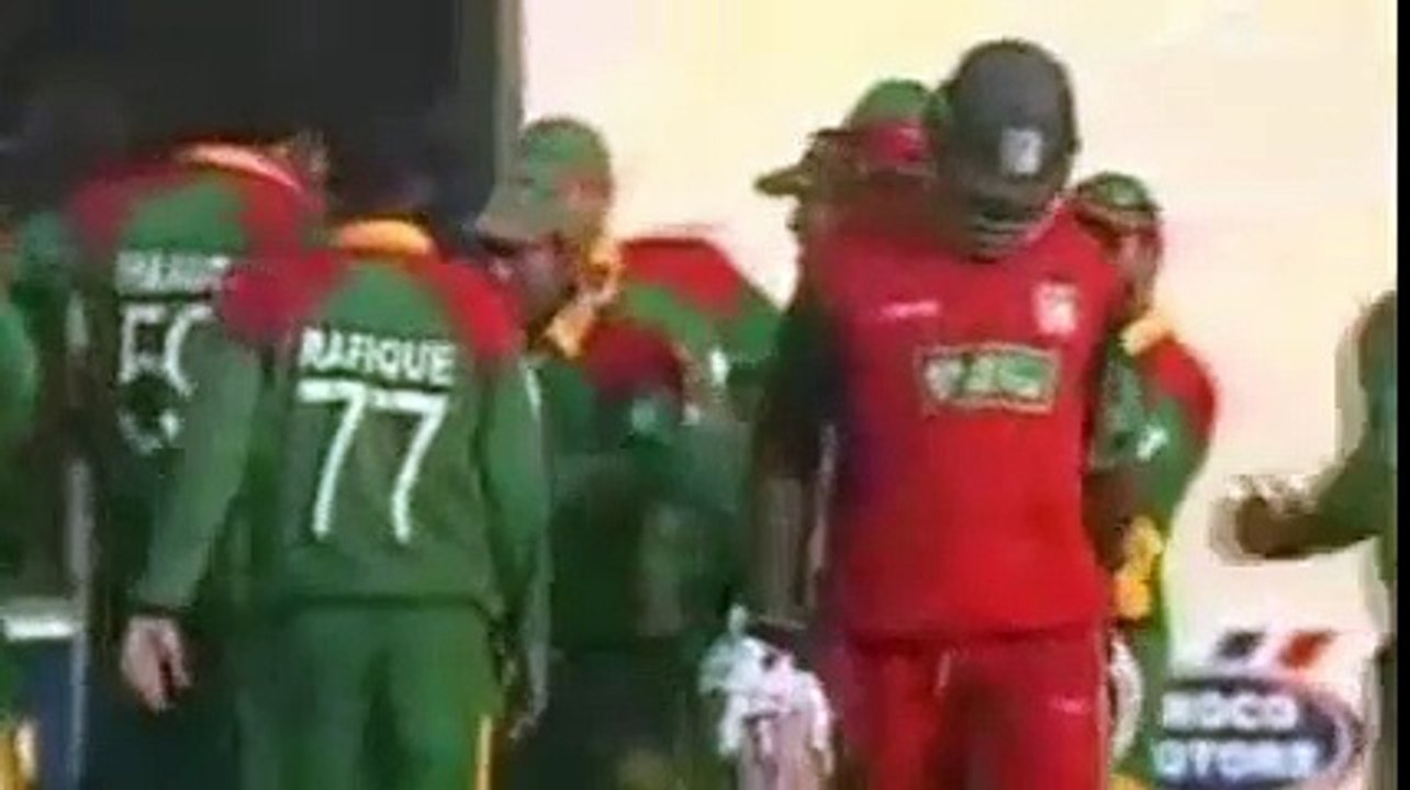 Shahadat Hossain, The First Bangladesh Bowler Hattrick in ODI Cricket