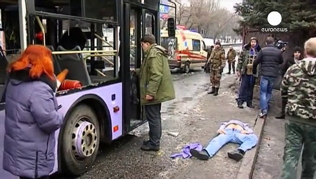 Donetsk, artiglieria contro un filobus. Tredici morti