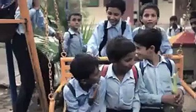 Pakistan ARMY SONG 2015-Bara Dushman Bana Phirta Hai - - Tribute to APS Children - Video Dailymotion