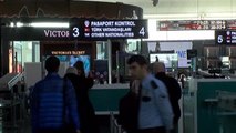 Parmak İzi ile Pasaporttan Geçiş Bugün Atatürk Havalimanı'nda Başlıyor