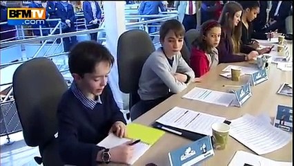 Enfant, Hollande ne rêvait pas d'être le général de Gaulle