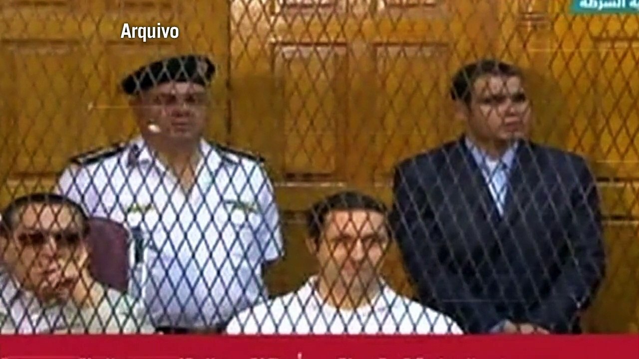 Tribunal egípcio ordena libertação de filhos de Mubarak