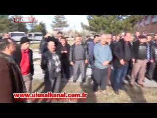 Mevsimlik işçiler kadro bekliyor