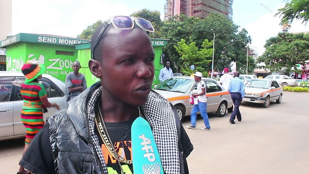 Zambia ruling party candidate takes early lead...