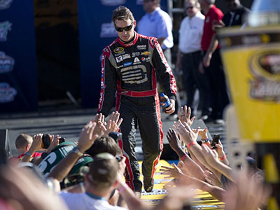 Jeff Gordon stepping away from full-time NASCAR racing after 2015