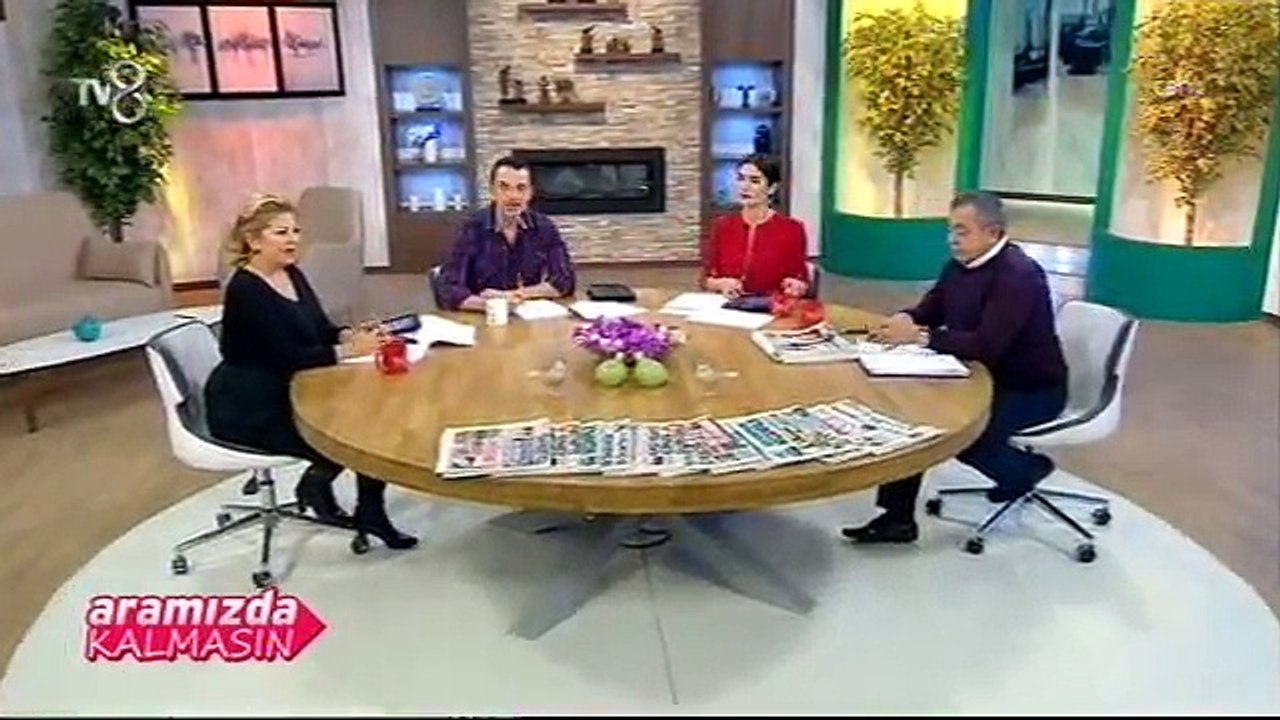 Бурак и Фахрие на премьере Ask SanaBenzer в утреннем репортаже TV8