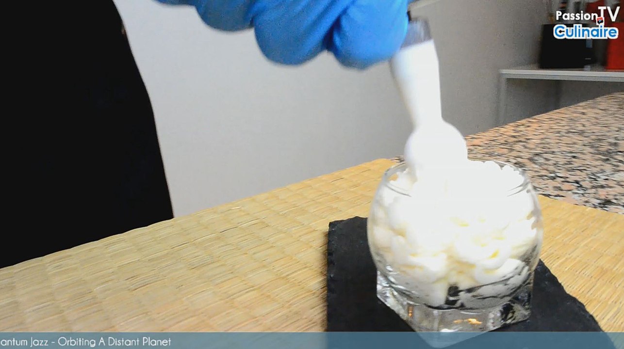 Recette : Mousse au chocolat bland au siphon