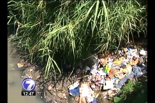 Piden mantener alcantarillas limpias para evitar inundaciones y desbordamientos