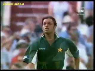 Shoaib Akhtar 100 Wickets Collection