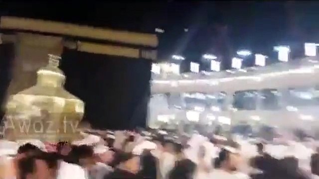 Imran Khan @ Haram Sharif Performing Umrah - Watch video