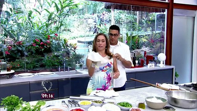 Susto da Cissa Guimarães no Mais Você