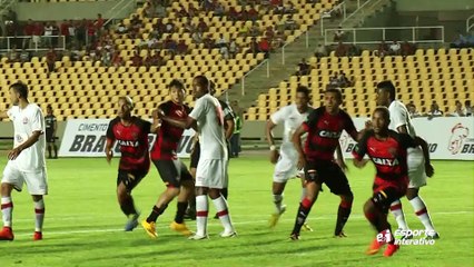 De cabeça, Cadu empata para o Vitória!