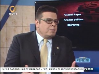 Reyes: Alguien con conocimiento sabe que hay que aumentar la gasolina