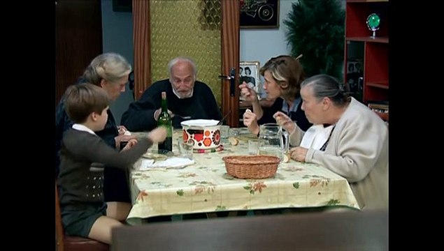 Cuentame como paso - 2x05 [38] - Con la frente marchita - 1º parte