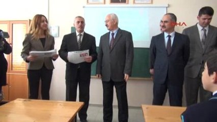 Sivas'ta 125 Bin Öğrenci Karne Sevinci Yaşadı