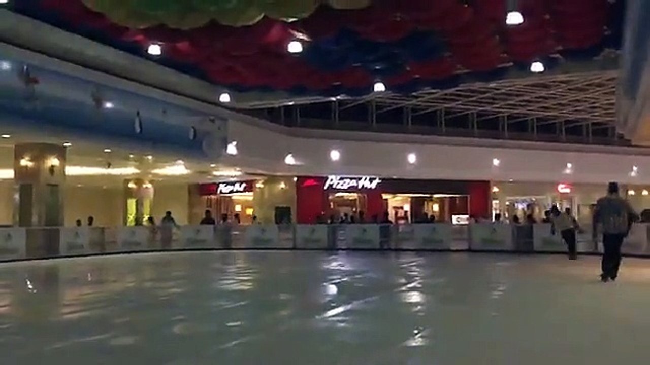 Ice Skating in India Slow Motion