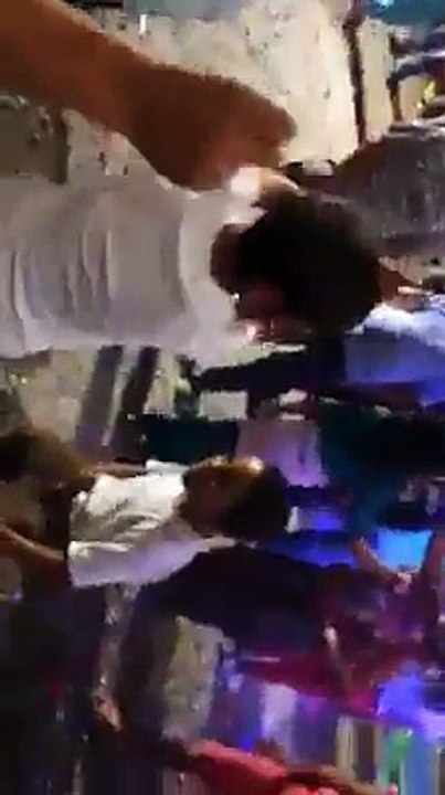 Küçük Roman Çocuklar Mükemmel Oyunlar