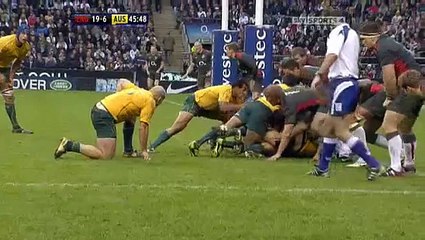 Chris Ashton marque un essai contre l'Australie en novembre 2010