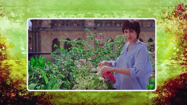 'Love is a Waste of Time' Full Song with LYRICS - PK - Aamir Khan - Anushka Sharma