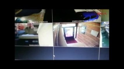 Komşusu Tarafından Öldürülen CHP'li Koç'un Sekreterinin Öğretmen Eşi Son Yolculuğuna Uğurlandı