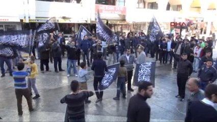 Mersin'de Charlie Hebdo Protestosu