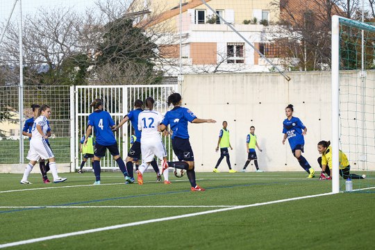 D2 féminine - OM 2-2 FA Marseille : le but de Pauline Cousin (47e)