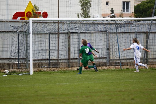 D2 féminine - OM 2-1 Veore Montoison : le but de Pauline Cousin (86e)