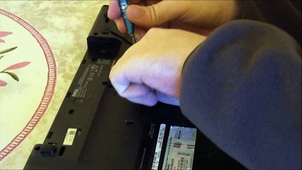 Comment démonter la mémoire de son ordinateur portable