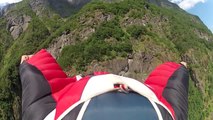 Stunning wingsuit proximity flying in Norway