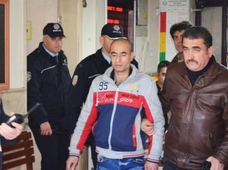 Cuma Çıkışında Kur'an-ı Kerim Yakan İranlıları Linç Etmek İstediler